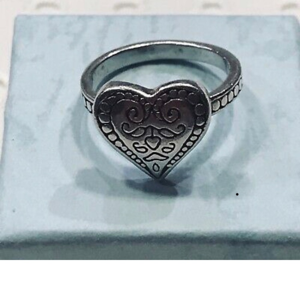Brighton size 6 heart ring